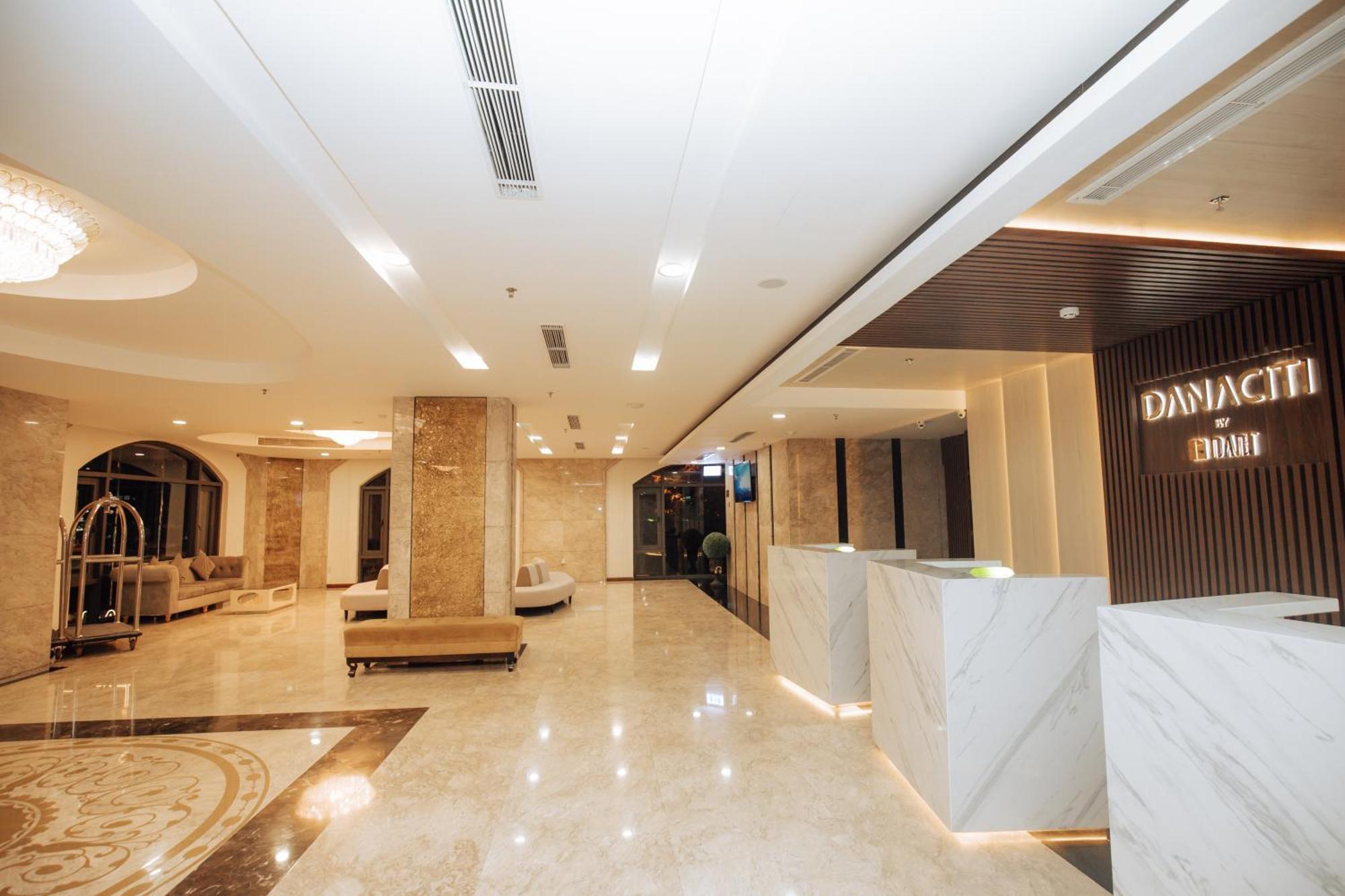 Danaciti Hotel Da Nang Esterno foto