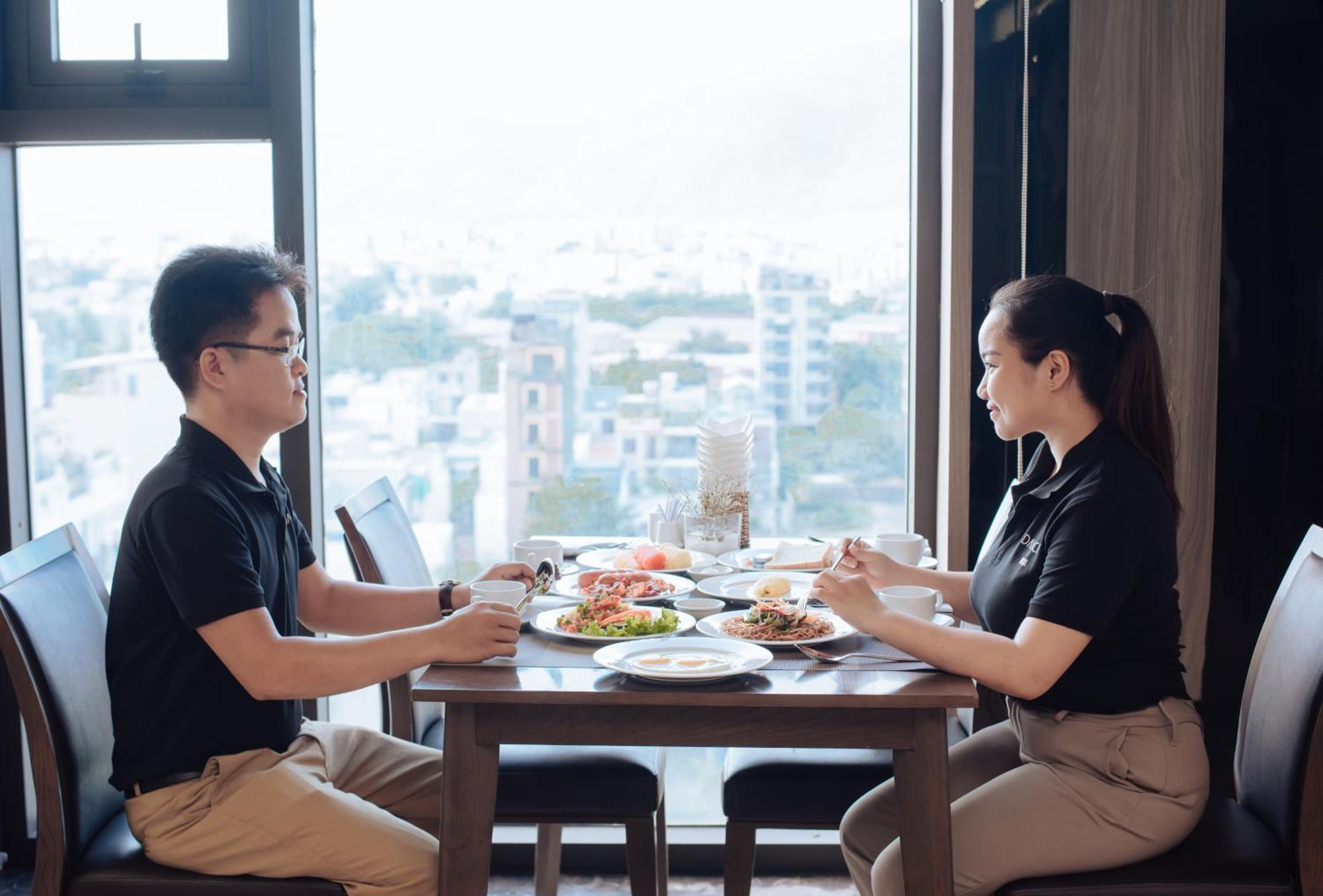 Danaciti Hotel Da Nang Esterno foto