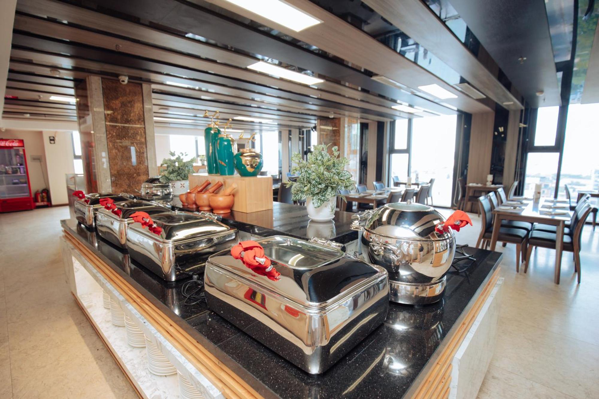 Danaciti Hotel Da Nang Esterno foto