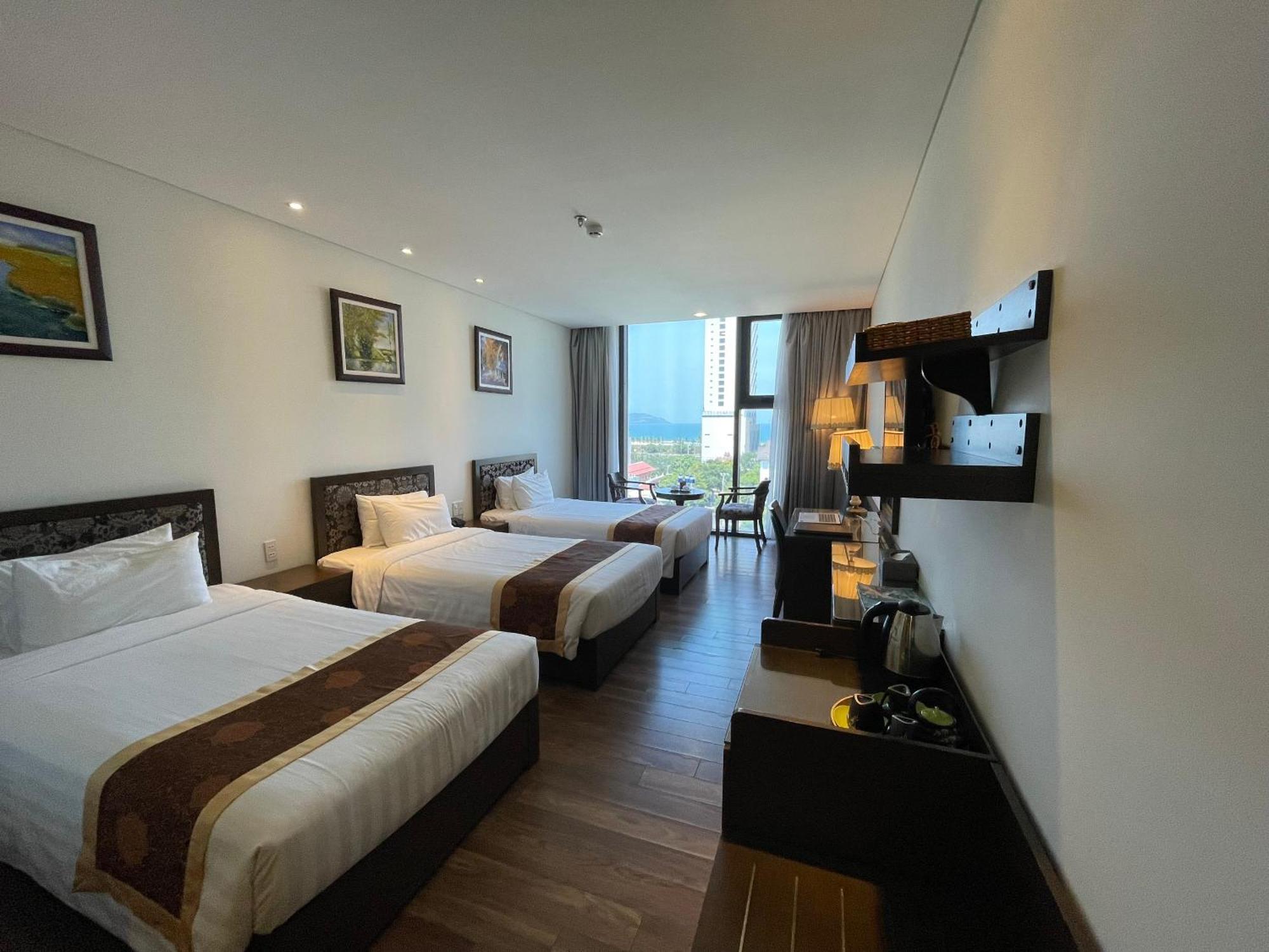 Danaciti Hotel Da Nang Esterno foto